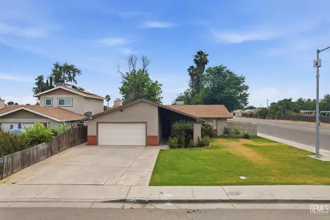2413 Clara Rd, Bakersfield, CA 93304