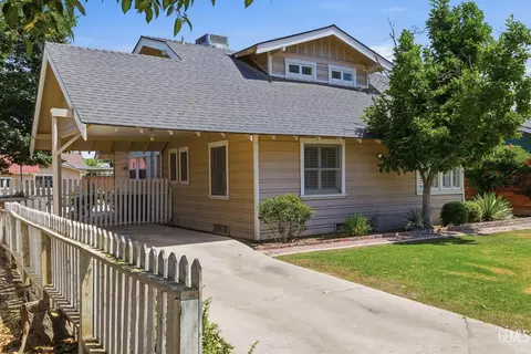 Exterior - 2004 Verde St, Bakersfield, CA 93304 photo 3 of 9