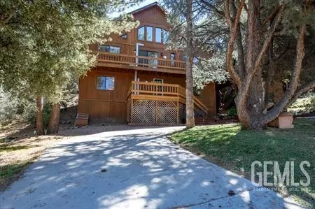 1812 Poplar Way, Pine Mountain Club, CA 93222