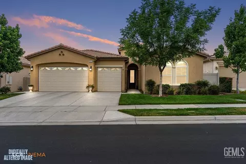 9804 Kingsport Pl, Bakersfield, CA 93306