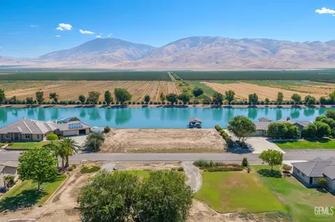3700 Blue Loop Ln, Arvin, CA 93203 photo 7
