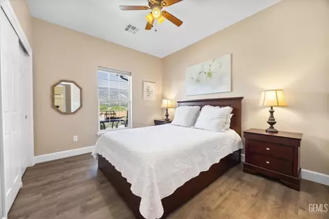 Bedroom - 23300 Calico Ct, Tehachapi, CA 93561 photo 4 of 4