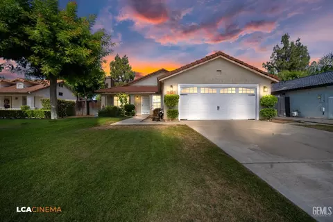 5801 Canoe Ct, Bakersfield, CA 93312