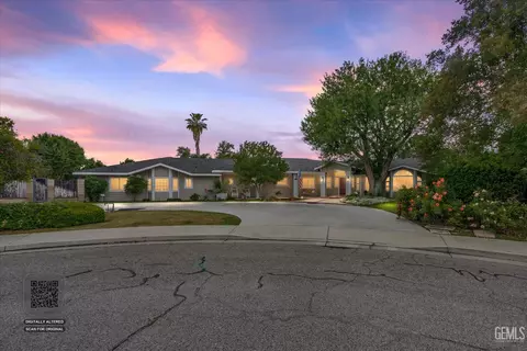 911 Oleander Ct, Wasco, CA 93280