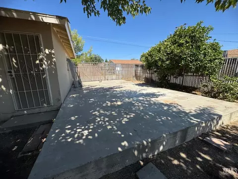 503 Van Buren, Taft, CA 93268 photo 12