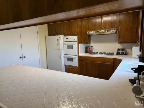 Kitchen - 2324 9th St, Wasco, CA 93280 photo 2 of 3