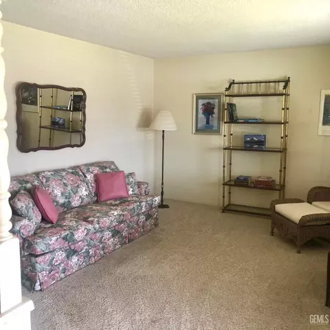 Living - 2324 9th St, Wasco, CA 93280 photo 1 of 4