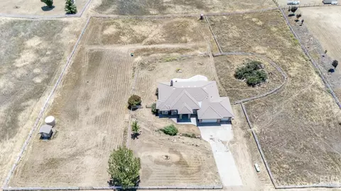 View/Area - 20900 Fallen Leaf Dr, Tehachapi, CA 93561 photo 19 of 19