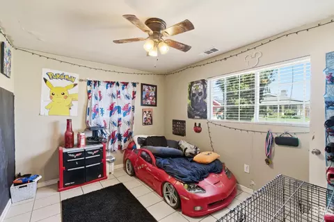 Bedroom - 161 W 2 Nd, Buttonwillow, CA 93206 photo 1 of 2