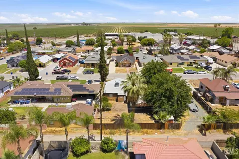 View/Area - 161 W 2 Nd, Buttonwillow, CA 93206 photo 5 of 7