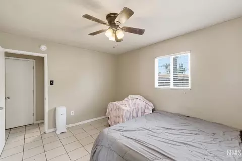 Bedroom - 161 W 2 Nd, Buttonwillow, CA 93206 photo 2 of 2
