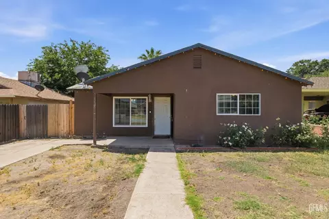 Exterior - 161 W 2 Nd, Buttonwillow, CA 93206 photo 5 of 6