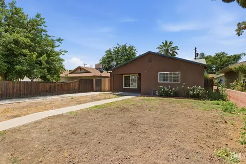 Exterior - 161 W 2 Nd, Buttonwillow, CA 93206 photo 4 of 6