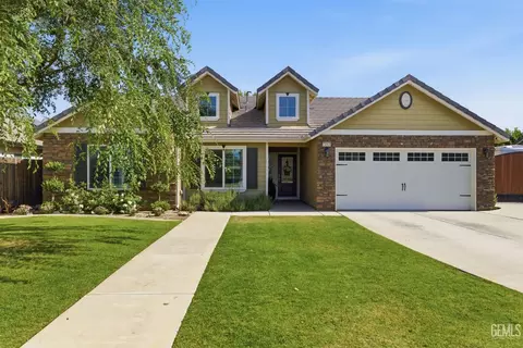 Exterior - 14908 Cotton Blossom Ave, Bakersfield, CA 93314 photo 3 of 9