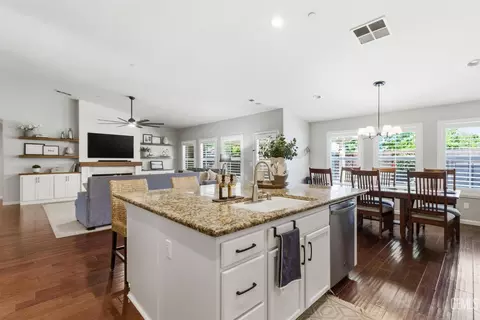 Kitchen - 14908 Cotton Blossom Ave, Bakersfield, CA 93314 photo 1 of 1
