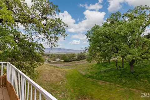 Other - 18520 Glenview Ct, Tehachapi, CA 93561 photo 9 of 16