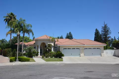11200 Trobay Dr, Bakersfield, CA 93311