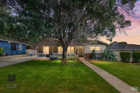 2617 College Ave, Bakersfield, CA 93306