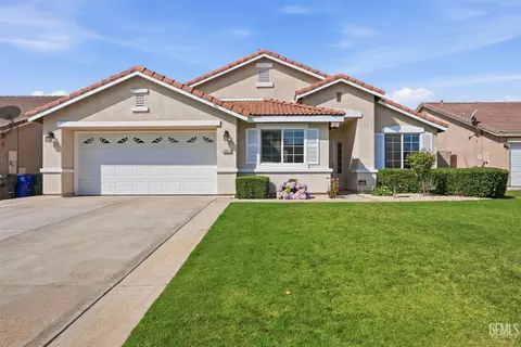 13511 Cheyenne Mountain Dr, Bakersfield, CA 93314