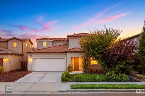 5808 Tandil Way, Bakersfield, CA 93306