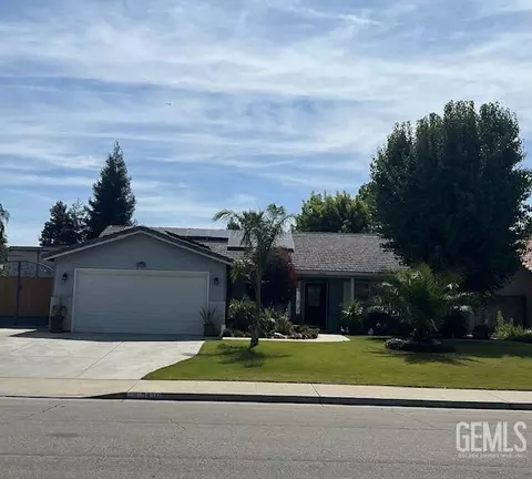 5410 Rockwell Dr, Bakersfield, CA 93308
