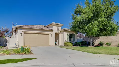 6001 Trafford Pl, Bakersfield, CA 93306
