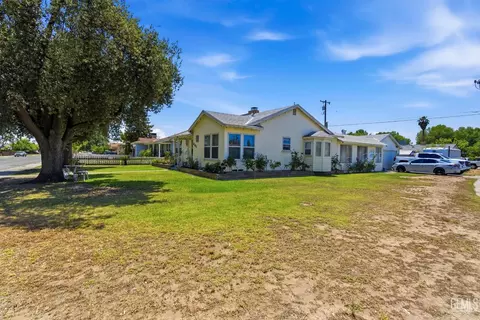 Exterior - 341 Plumtree Dr, Arvin, CA 93203 photo 1 of 6