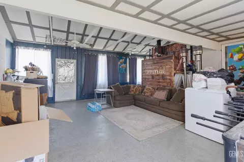 Other - 341 Plumtree Dr, Arvin, CA 93203 photo 6 of 8
