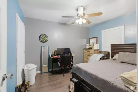 Bedroom - 341 Plumtree Dr, Arvin, CA 93203 photo 5 of 5