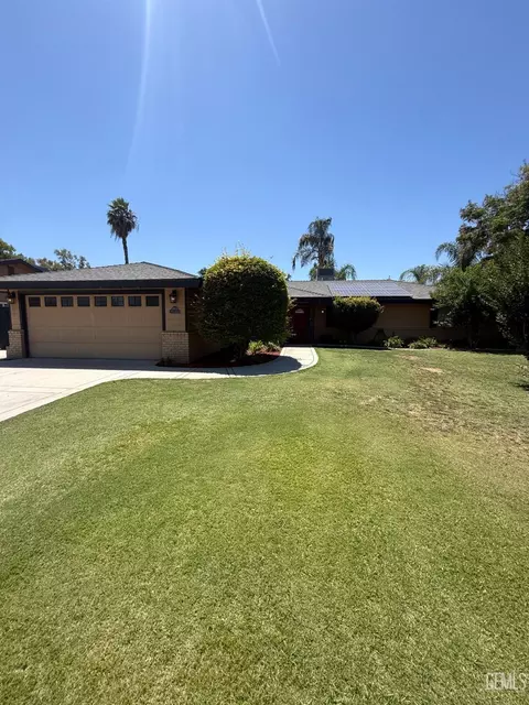 1913 Kathryn Ct, Bakersfield, CA 93312
