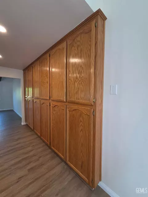 Entry Way - 30040 Jamaica Dunes Dr, Tehachapi, CA 93561 photo 1 of 1