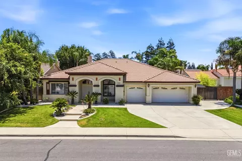 12413 Monterey Beach Dr, Bakersfield, CA 93311