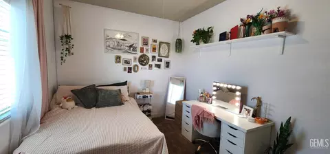 Bedroom - 9206 Red Pine Dr, Shafter, CA 93263 photo 3 of 3