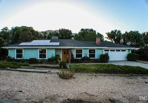 22817 Clover Spring Pl, Tehachapi, CA 93561