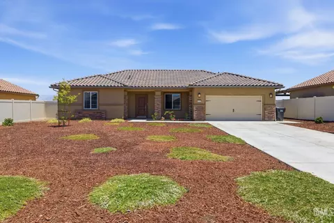 5101 Chukchansi Ave, Bakersfield, CA 93306
