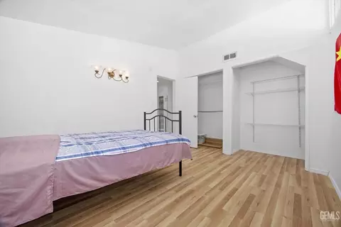 Bedroom - 511 Harding Ave, Taft, CA 93268 photo 3 of 4