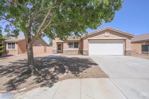 45704 Palm Ln, Lancaster, CA 93535