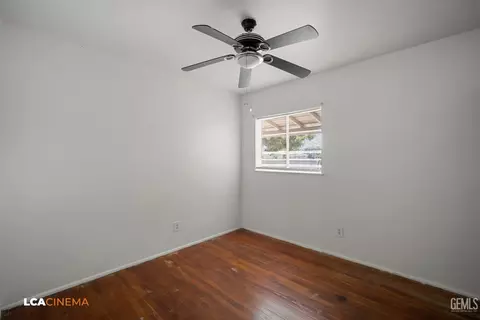 Bedroom - 295 Elm St, Shafter, CA 93263 photo 2 of 3