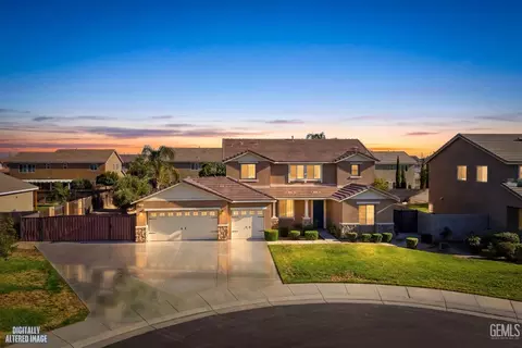 15717 La Strada Ct, Bakersfield, CA 93314