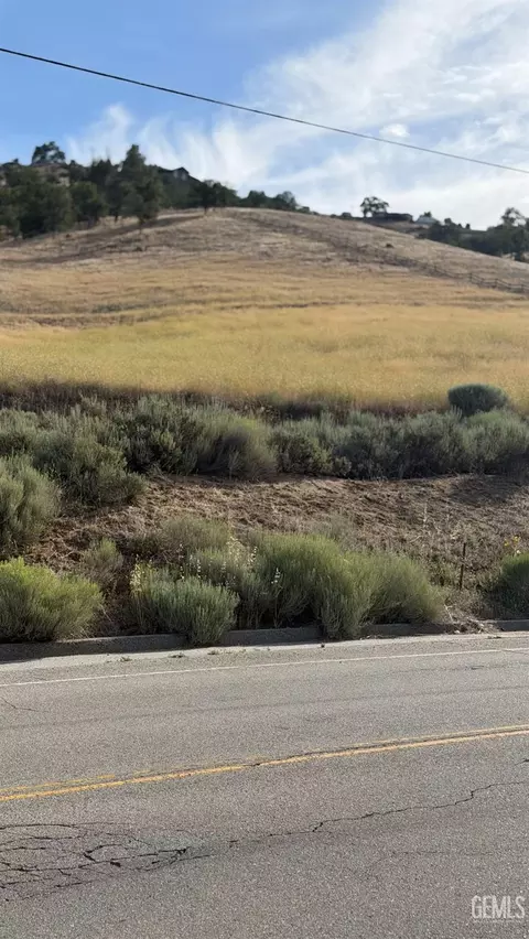 0 Cumberland Rd, Tehachapi, CA 93561