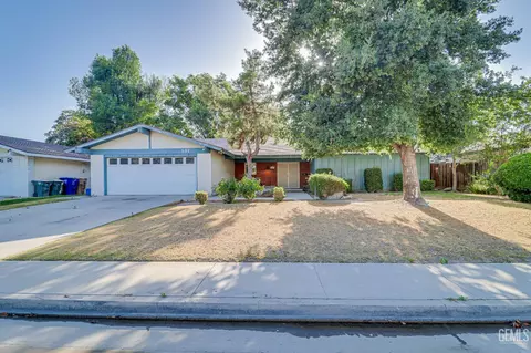 501 Carr St, Bakersfield, CA 93309