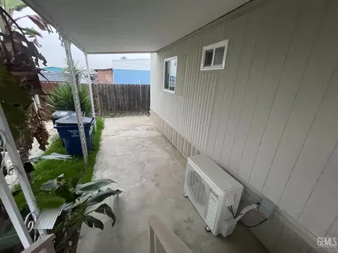 16 Torrey Pine Ln, Bakersfield, CA 93308 photo 23