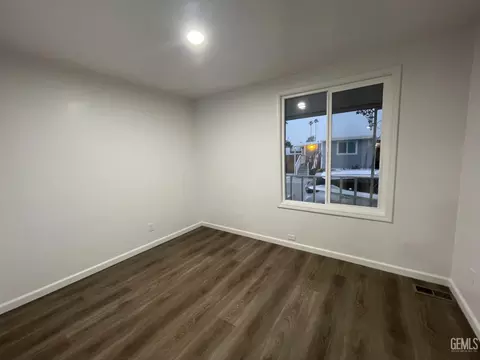 16 Torrey Pine Ln, Bakersfield, CA 93308 photo 19