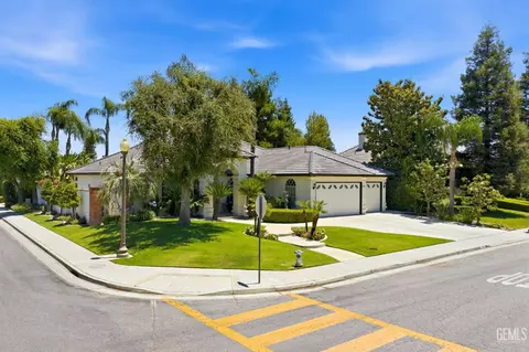 10612 Within Heights Dr, Bakersfield, CA 93311