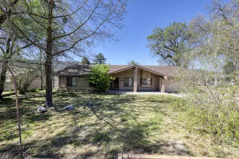 28220 Black Gold Way, Tehachapi, CA 93561