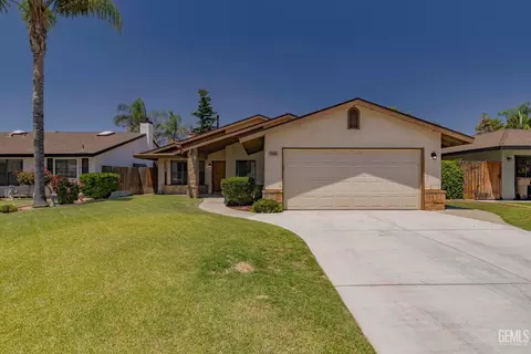 3509 Pueblo Ct, Bakersfield, CA 93311