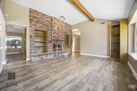 Living - 5306 Deville Ct, Bakersfield, CA 93308 photo 8 of 13