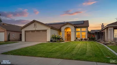 8708 Rollingbay Dr, Bakersfield, CA 93312