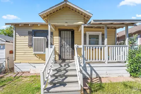 707 San Emidio St, Taft, CA 93268