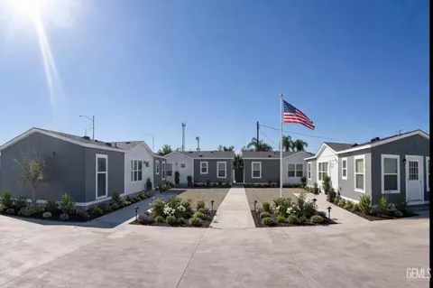 2155 Kentucky St, Bakersfield, CA 93305